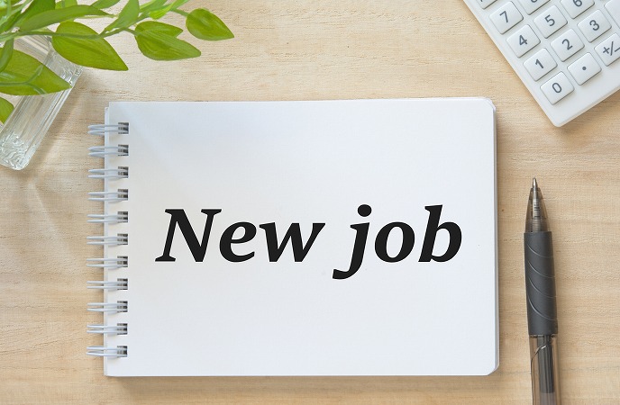 NEW JOBの文字